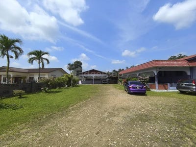 /international/my/ketapang-tengah-pekan-pekan-pahang-370120336962/