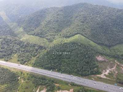 /international/my/hilir-perak-perak-370120373289/