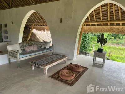 /international/id/pondok-kak-made-seraya-barat-kel-karangasem-karangasem-80819-indonesia-karangasem-provinsi-jawa-tengah-340106267199/