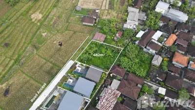 /international/id/merajan-kawitan-arya-belog-jro-gunung-jalan-kaba-kaba-kaba-kaba-kel-kediri-tabanan-82171-indonesia-tabanan-sulawesi-tengah-340107679498/