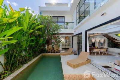 /international/id/jalan-kunti-i-7-seminyak-kel-kuta-badung-80361-indonesia-badung-provinsi-bali-340107679513/