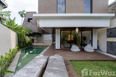 /international/id/jalan-pantai-batu-bolong-40-canggu-kel-kuta-utara-badung-80365-indonesia-badung-provinsi-bali-340107791801/