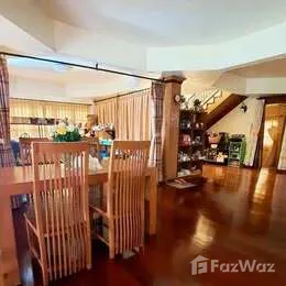 /international/th/ถนน-สนามกีฬา-ซอย-8-1-ในเมือง-ลำพูน-51000-ประเทศไทย-ลำพูน-340107191060/