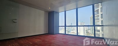 /international/th/asok-montri-rd-khlong-toei-nuea-vadhana-bangkok-10110-tha-khlong-toei-nuea-bangkok-340105598660/