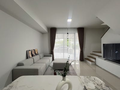 /international/th/10540-samut-prakan-tha-n-a-samut-prakan-340106660371/