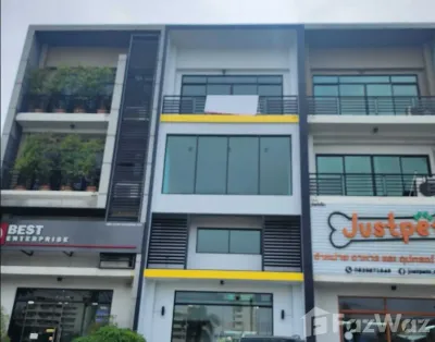 /international/th/บ้านกลางเมือง-พระราม9-อ่อนนุช-ประเวศ-กรุงเทพมหานคร-10250-ประเทศไทย-ประเวศ-340105673030/