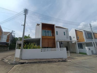 /international/th/malada-maerim-muthi-5-mae-sa-mae-rim-chiang-mai-50180-thailand-mae-rim-chiang-mai-340108486802/