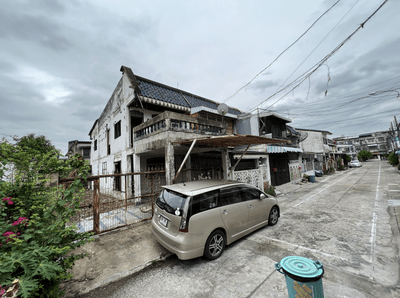 /international/th/soi-lat-phrao-80-3-wang-thonglang-bangkok-10310-tha-wang-thonglang-bangkok-340106644091/