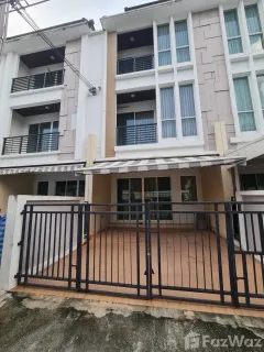 /international/th/soi-muban-ban-klang-mueang-urbanion-srinagarindra-nong-bon-prawet-bangkok-10250-tha-nong-bon-bangkok-340105584298/