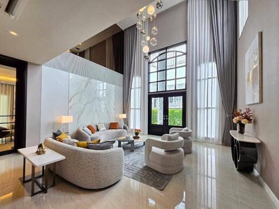 /international/th/srinagarindra-rom-klao-rd-khlong-song-ton-nun-lat-krabang-bangkok-10520-tha-khlong-song-ton-nun-bangkok-340106651549/