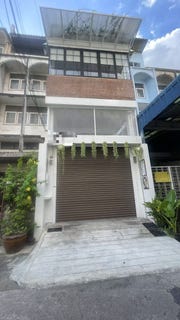 /international/th/1757-36-soi-chan-kao-2-thung-maha-mek-sathon-bangkok-10120-thailand-sathon-bangkok-340106634710/