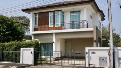 /international/th/muban-ornsirin-11-ซอยหมู่บ้านอรสิริน-11-nong-han-amphoe-san-sai-chiang-mai-province-50290-tha-nong-han-chiang-mai-province-340107238604/