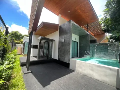 /international/th/muban-coco-chalong-pool-villa-resort-soi-muban-chao-fa-garden-home-8-chalong-mueang-phuket-phuket-83130-tha-chalong-phuket-340106661338/?lang=fr