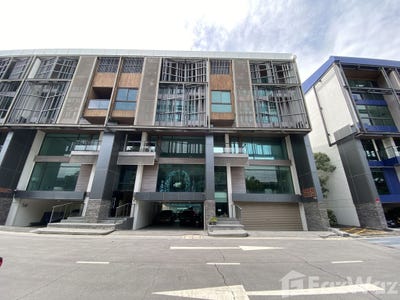 /international/th/plex-bangna-bang-kaeo-bang-phli-samut-prakan-10540-thailand-bang-phli-samut-prakan-340105660763/
