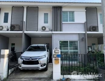 /international/th/soi-muban-ban-phrueksa-82-nai-khlong-bang-pla-kot-phra-samut-chedi-samut-prakan-10290-tha-nai-khlong-bang-pla-kot-samut-prakan-340105614378/