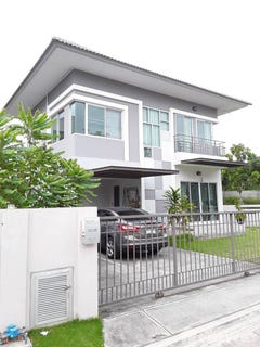 /international/th/villa-nova-villa-nova-theparak-bang-phli-yai-bang-phli-samut-prakan-10540-thailand-bang-phli-samut-prakan-340105622683/