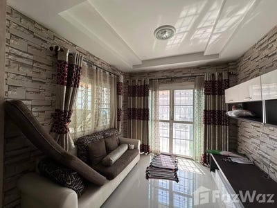 /international/th/nim-express-khlong-maduea-branch-khlong-maduea-17-khlong-maduea-krathum-baen-samut-sakhon-74110-thailand-krathum-baen-samut-sakhon-340105576840/