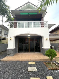 /international/th/ban-rock-garden-ซอยประชาอุทิศ-5-ko-kaeo-amphoe-mueang-phuket-phuket-province-83000-tha-ko-kaeo-phuket-province-340108647663/