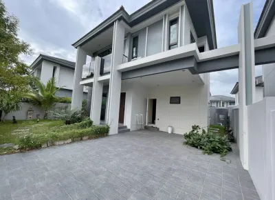 /international/th/4-48-sai-takhian-tia-road-soi-15-bang-lamung-chon-buri-20150-thailand-bang-lamung-changwat-chon-buri-340105607380/