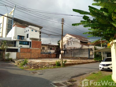 /international/th/บ้านคอหงส์-5-คอหงส์-หาดใหญ่-สงขลา-90110-ประเทศไทย-หาดใหญ่-340105594816/