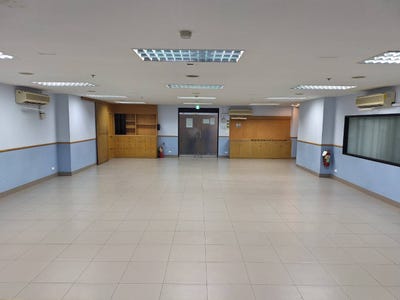 /international/th/bangkok-bank-currency-exchange-phaya-thai-rd-thung-phaya-thai-ratchathewi-bangkok-10400-tha-thung-phaya-thai-bangkok-340106650019/