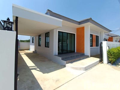 /international/th/yothathikan-nakhon-pathom-2090-rd-wang-nam-khiao-kamphaeng-saen-nakhon-pathom-73140-tha-wang-nam-khiao-changwat-nakhon-pathom-340105595182/