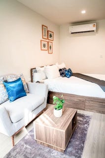 /international/th/the-base-downtown-condominium-phuket-by-lyn-the-base-downtown-phuket-ek-wa-nit-uthit-rd-wichit-mueang-phuket-phuket-83000-tha-wichit-phuket-340107772669/?lang=id