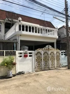 /international/th/aurora-pharma-co-ltd-117-soi-chotiwat-1-bang-sue-bangkok-10800-tha-bang-sue-bangkok-340105681189/