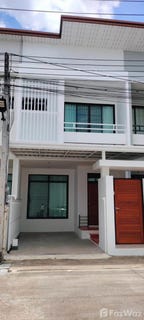 /international/th/soi-kradangnga-soi-1-muthi-4-san-sai-noi-san-sai-chiang-mai-50210-thailand-san-sai-chiang-rai-340105573824/