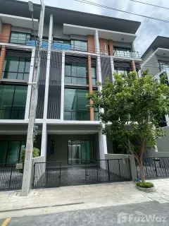 /international/th/soi-muban-premium-place-kaset-nawamin-lat-phrao-bangkok-10230-tha-lat-phrao-bangkok-340105673500/