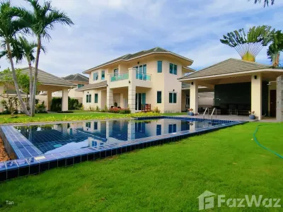 /international/th/muban-green-field-villa-5-yothathikan-chon-buri-2039-rd-nong-pla-lai-bang-lamung-chon-buri-20150-tha-nong-pla-lai-chon-buri-340105546434/