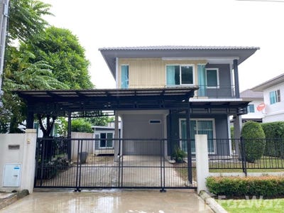 /international/th/pruklada-wongwaen-hathairat-samwa-tawan-tok-khlong-sam-wa-bangkok-10510-thailand-khlong-sam-wa-bangkok-340105541739/