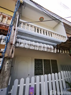 /international/th/22000-mueang-chanthaburi-chanthaburi-tha-n-a-chanthaburi-340105577427/
