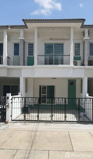 /international/th/muban-suan-pharichat-sao-thong-hin-amphoe-bang-yai-nonthaburi-province-11140-tha-sao-thong-hin-nonthaburi-340105597187/