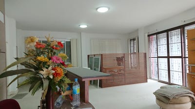 /international/th/highway-3701-khlong-sam-prawet-lat-krabang-bangkok-10520-tha-khlong-sam-prawet-bangkok-340106652799/