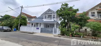 /international/th/soi-muban-ban-wararak-rangsit-khlong-3-khlong-sam-khlong-luang-pathum-thani-12120-tha-khlong-sam-pathum-thani-340106941770/