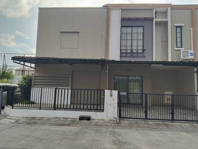 /international/th/334-31-moo-11-soi-muban-the-connect-suvarnabhumi-racha-thewa-bang-phli-samut-prakan-10540-tha-racha-thewa-samut-prakan-340105605106/
