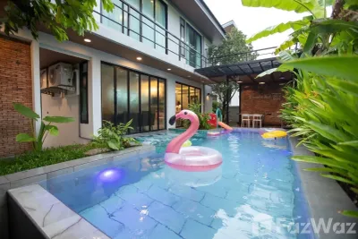 /international/th/thai-rung-kit-2033-muthi-7-buak-khang-san-kamphaeng-chiang-mai-50130-thailand-san-kamphaeng-chiang-mai-340105610019/