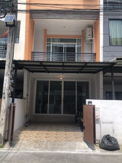 /international/th/krissana-private-city-ถนนกรุงเทพกรีฑา-thapchang-saphan-sung-bangkok-10250-tha-thapchang-bangkok-340105923712/