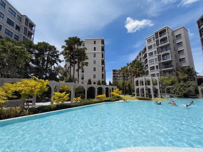 /international/th/phet-kasem-rd-hua-hin-prachuap-khiri-khan-77110-tha-hua-hin-prachuap-khiri-khan-340108952296/