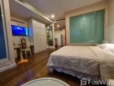 /international/th/saensap-express-boat-lum-phini-pathum-wan-bangkok-10330-thailand-pathum-wan-changwat-loei-340105568681/