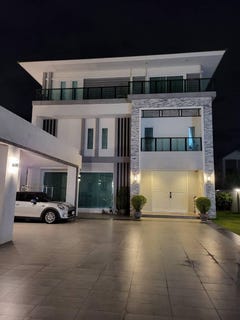 /international/th/soi-muban-the-elegance-phet-kasem-81-nong-khaem-bangkok-10160-tha-nong-khaem-bangkok-340106657408/