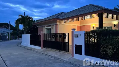 /international/th/lavallee-light-hin-lek-fai-amphoe-hua-hin-prachuap-khiri-khan-province-77110-tha-hin-lek-fai-buri-ram-340108868691/