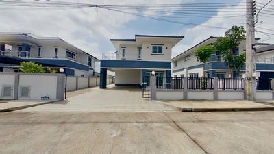 /international/th/yok-eng-noodle-soi-ban-pa-bong-luang-9-pa-bong-saraphi-chiang-mai-50140-tha-pa-bong-chiang-mai-340106663642/?lang=pt