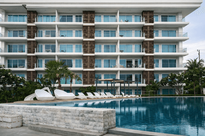/international/th/ro-pho-cho-nong-khao-niao-chai-thale-rd-sam-roi-yot-prachuap-khiri-khan-77120-tha-sam-roi-yot-prachuap-khiri-khan-340105570288/