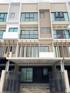 /international/th/aet-thi-khlinik-wetkam-soi-charan-sanitwong-35-yaek-16-bang-khun-si-bangkok-noi-bangkok-10700-thailand-bangkok-noi-bangkok-340105615044/