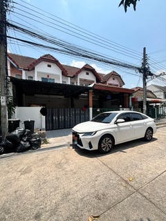 /international/th/chalong-krung-road-lam-pla-thio-lat-krabang-bangkok-10520-thailand-lat-krabang-bangkok-340107332706/