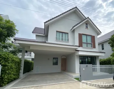 /international/th/silanna-silver-muthi-3-han-kaeo-hang-dong-chiang-mai-50230-thailand-hang-dong-chiang-mai-340105611263/