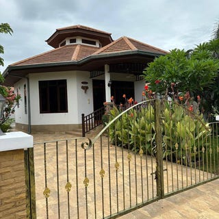 /international/th/sranoi-rd-nong-kae-hua-hin-prachuap-khiri-khan-77110-tha-nong-kae-prachuap-khiri-khan-340106639445/