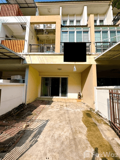 /international/th/7-68-soi-muban-vista-park-rama-2-samae-dam-bang-khun-thian-bangkok-10150-tha-samae-dam-bangkok-340105601581/